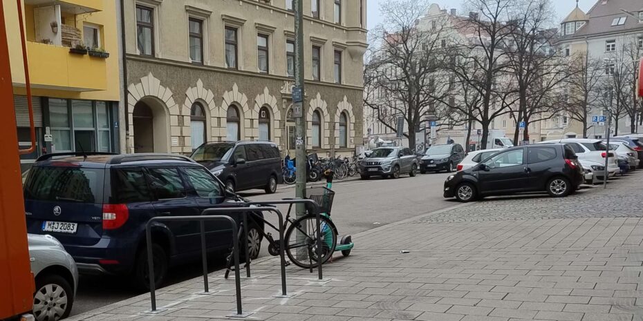 Fahrradständer Aurbacherstraße