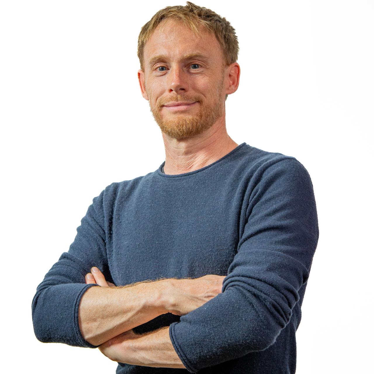 Dr. Christian Hacker