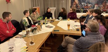 Kita-Expert*innen-Runde mit Julia Post und Johanna Vocht.